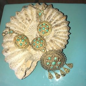 HOLDEtruscan style vintage necklace fauxturquoise/gold tone GYPSY Beach, Glamour